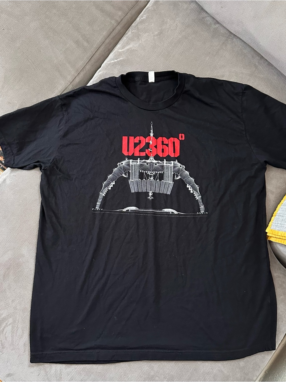 TRUE AUTHENTIC U2 360 2011 CONCERT TOUR T-SHIRT, DOUBLE SIDED, SIZE 3XL